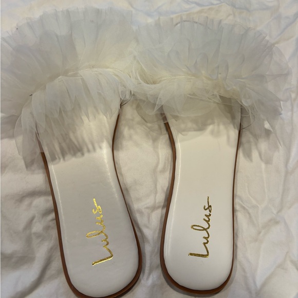 Lulu's White Ruffle Sandals - Picture 2 of 5